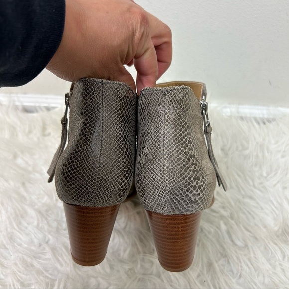 Vionic Anne Bootie Ankle boots suede size: 8.5 - Picture 3 of 10